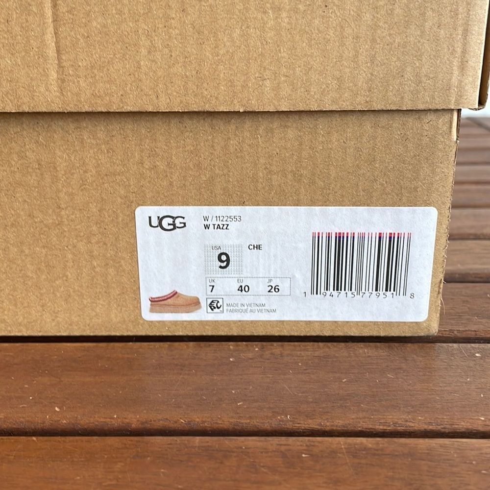 UGG Tazz slippers Chestnut Women Size 9 - Picture 16 of 16